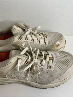 Keen Women's Off-White Athletic Sneakers with safety toe guarding